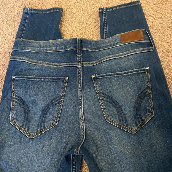Hollister High Rise Super Skinny Jeans 7S - Picture 3 of 5